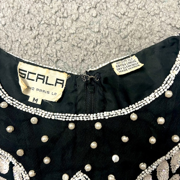 Scala Vintage Sequin Beaded Top - Picture 3 of 4